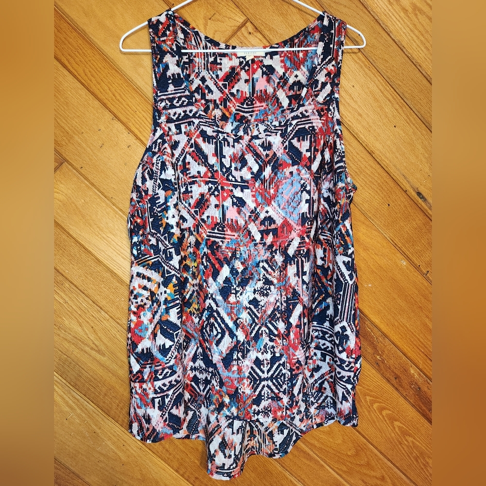 Pleione multicolored lightweight breezy medium tank top